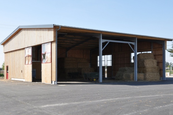 HANGAR DE STOCKAGE BOIS NORT SUR ERDRE 44390