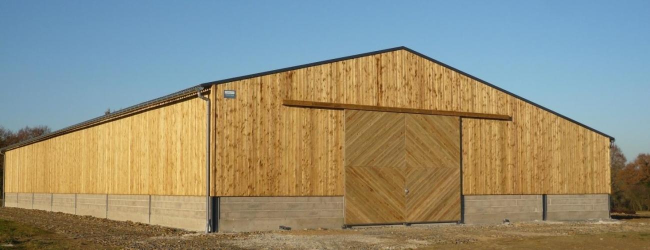 PREFAKIT | Construction de bâtiment équestre et manège – Mayenne, Loire Atlantique, Maine et Loire